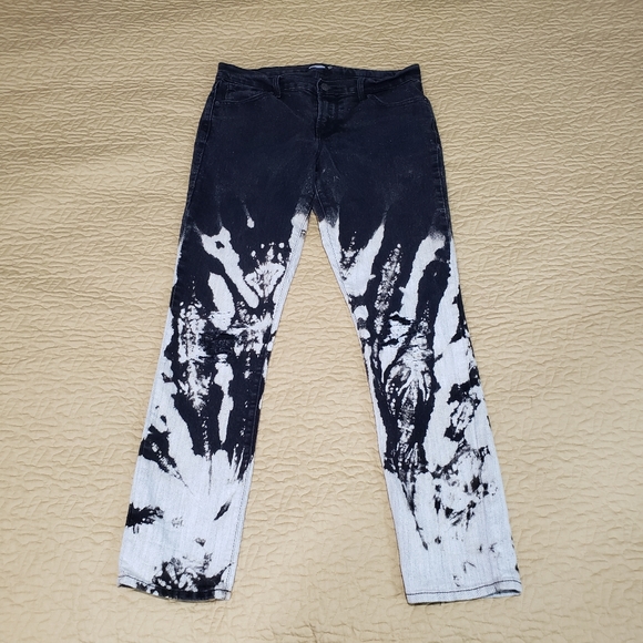 Old Navy Bleach dyed jeans size 6 - Picture 7 of 12